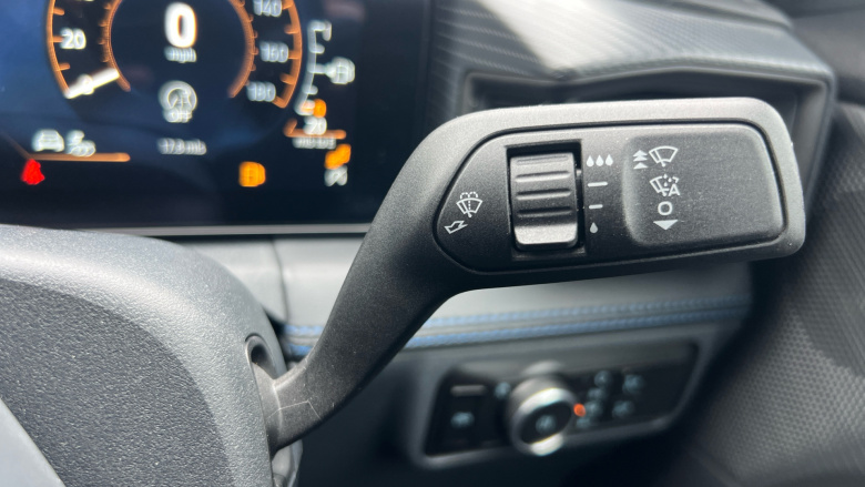 Ford Mustang 5.0 V8 Dark Horse 2dr Petrol Coupe